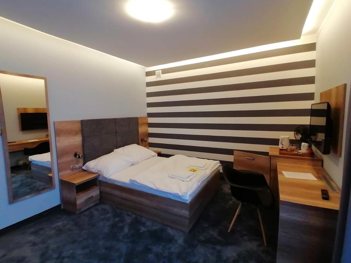 Lake View Apartamenty 布罗德尼察 外观 照片