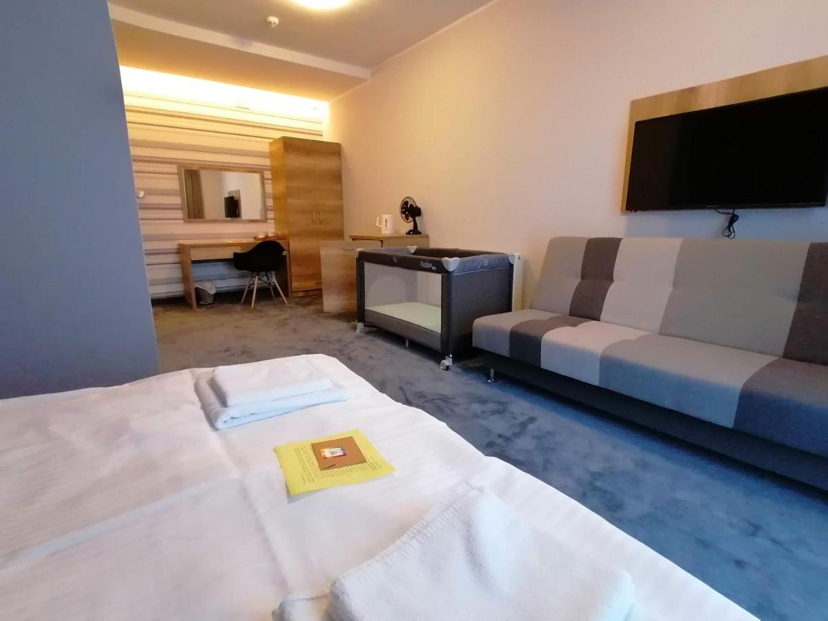 Lake View Apartamenty 布罗德尼察 外观 照片