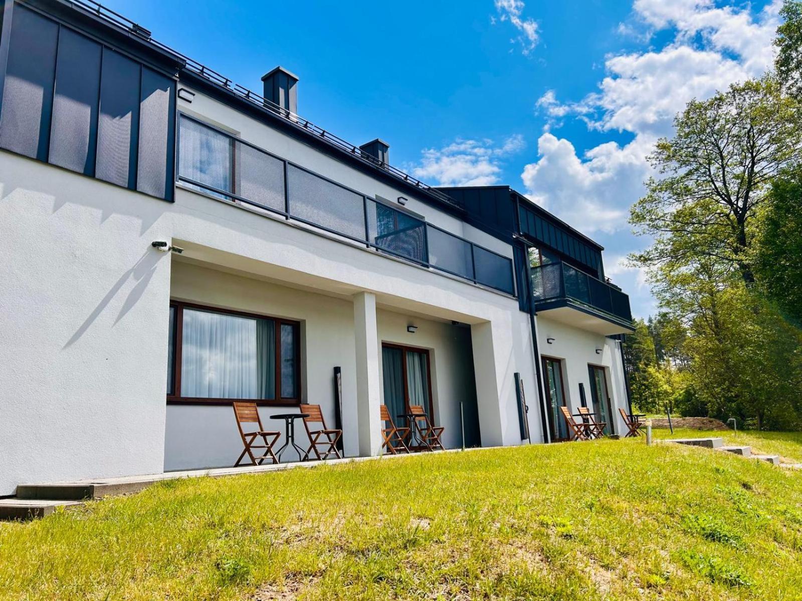 Lake View Apartamenty 布罗德尼察 外观 照片